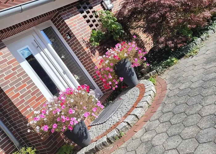 Kleine Krabbe In Ruhiger Sackgassenlage Daire Horumersiel